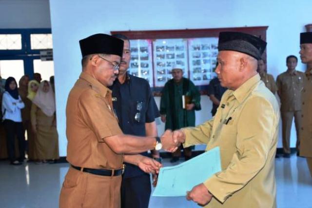 Sekda Madina Lantik 5 Pejabat Eselon 2