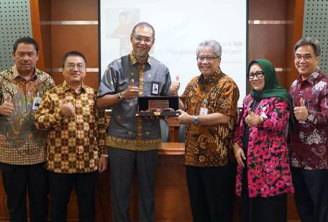 Bank Sumut Bersinergi Dengan BJB Menuju IPO