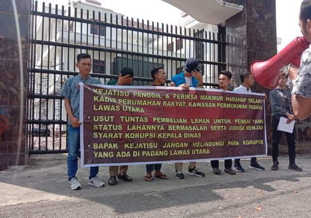 Sudah Bentuk Tim Khusus: Kajatisu Proses Laporan Dugaan Korupsi Dinas PRKP Paluta