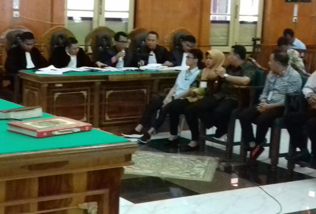 Fikri Harahap Ungkap Fee Proyek dari Kontraktor ke Isa Ansyari