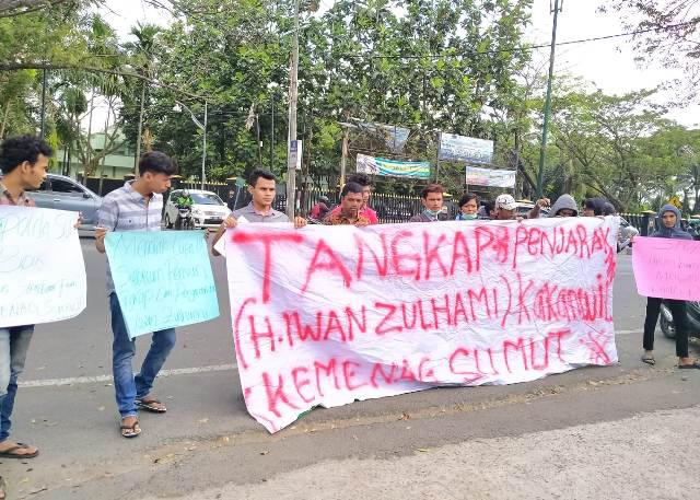 Menolak Lupa, JMM Kembali Demo Kanwil Kemenag Sumut