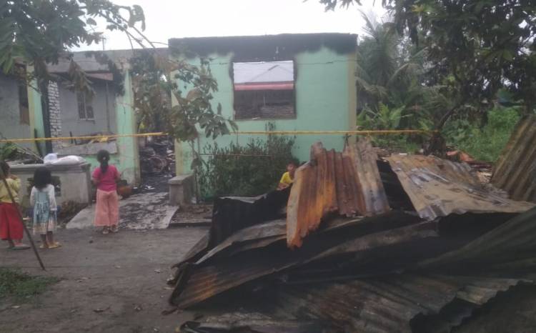 Rumah Wartawan Media Online di Deliserdang Terbakar
