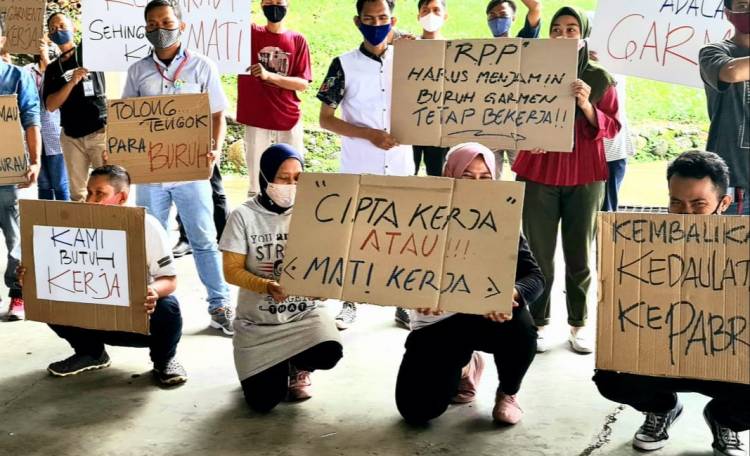 Desak Pemerintah Selamatkan Buruh, Bukan Mematikan!