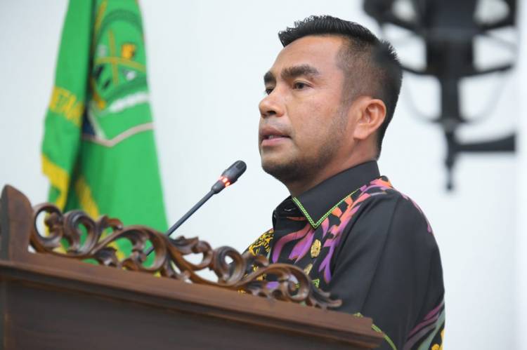 Bupati Labura: Anggota DPRD Bukan "Manusia Super"