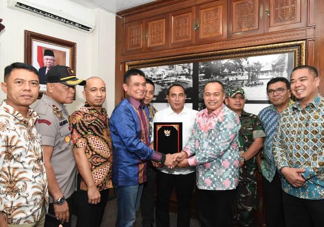 Pengembangan Pelabuhan di Batubara, Zahir Teken MoU dengan PT Pelondo I Depan Gubsu