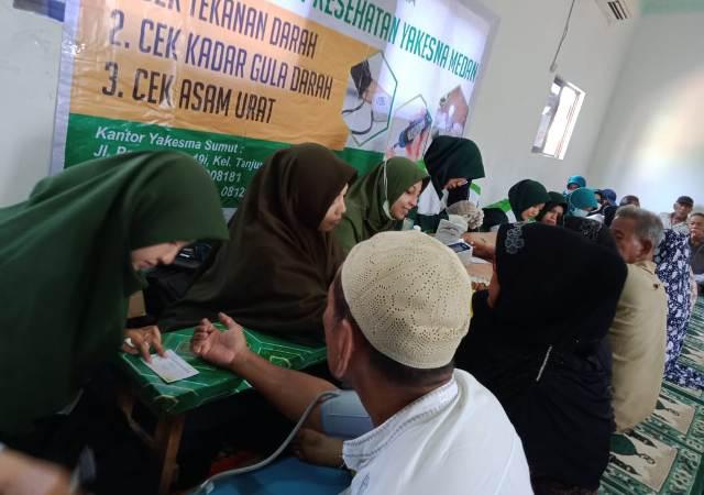 Salimah Cabang Belawan Gelar Bakti Sosial Bersama Yakesma