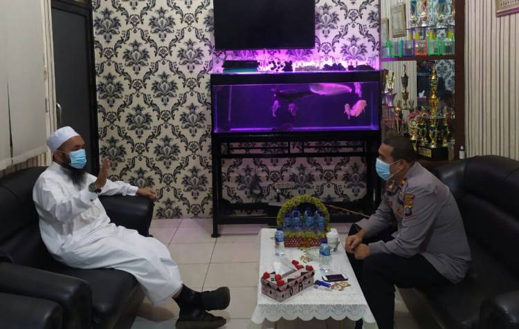 Ustadz Julfan Nababan Apresiasi Kinerja Kapolsek Medan Helvetia