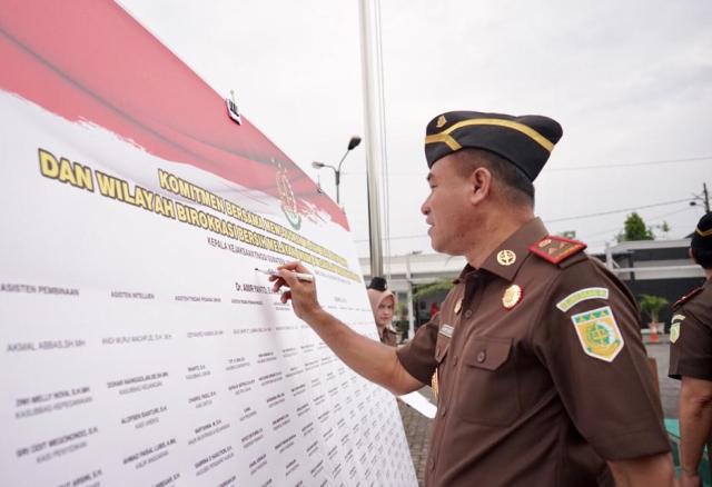 Agar Terungkap Jaksa Nakal, Amir Yanto Harus Segera Periksa Plt Kadis PU Medan