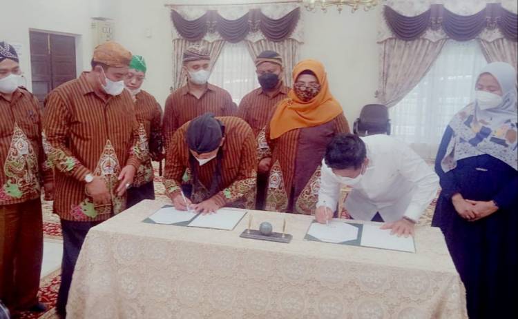 Rektor USU MoU Dengan Pujakesuma Sumut