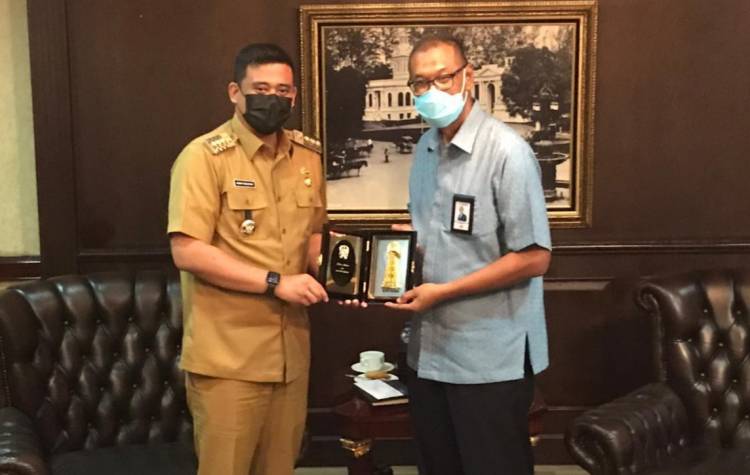 Bertemu Walikota Medan, Dirut Bank Sumut Pastikan CSR Untuk Penataan KWHK