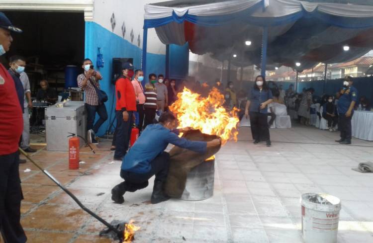 Anggota DPRD Medan Ungkap Harga Mobil Pemadam Kebakaran