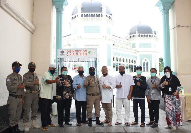 Sudah Ada Bilik Sterilisasi Cegah Covid-19 di Masjid Raya Medan