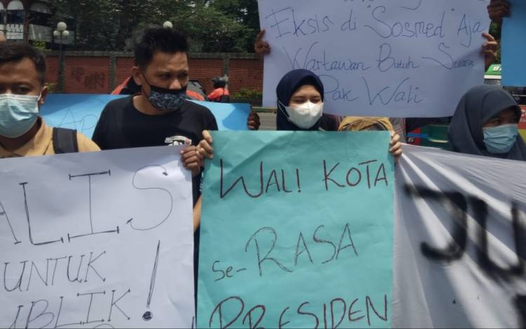 Gara-gara Panglima Talam, Jurnalis Medan Kembali Demo Menantu Presiden