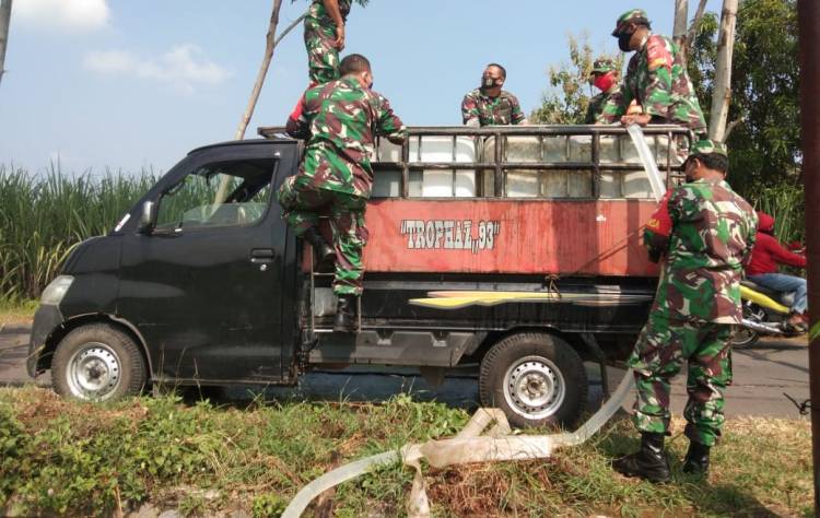 Droping Air Bersih, Koramil Simo Bantu Kesulitan Warga
