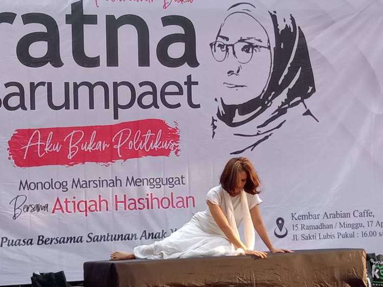 KSJ Sukses Peluncuran Buku "Aku Bukan Politikus" Ratna Sarumpaet