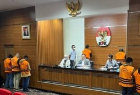 KPK Tahan Bupati Bogor dan 3 Anak Buahnya Penyuap 4 Anggota BPK RI