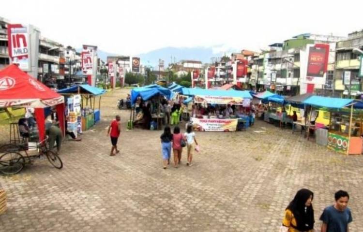 Pedagang di Pasar Ramadhan Halaman Bolak Dikutip Rp 10 Ribu Perhari
