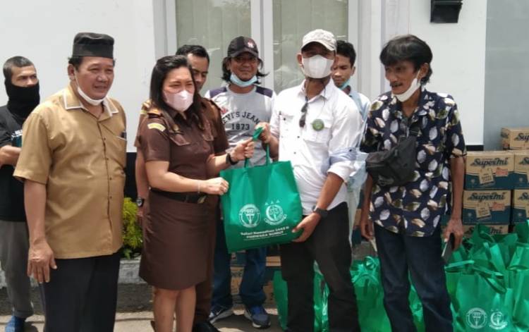 Tim Safari Ramadhan Forwaka Salurkan BSL ke Fakir Miskin dan Anak Yatim di Medan dan Deliserdang