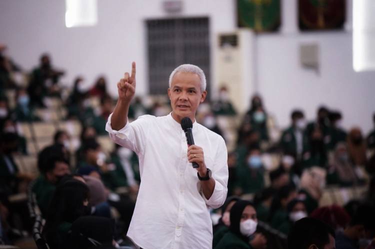 Ganjar Datang ke USU Beri Kuliah Umum Tentang Revolusi Industri