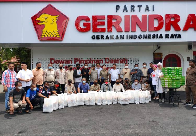 Ayin: Pembagian sembako ini bentuk kepedulian Partai Gerindra 