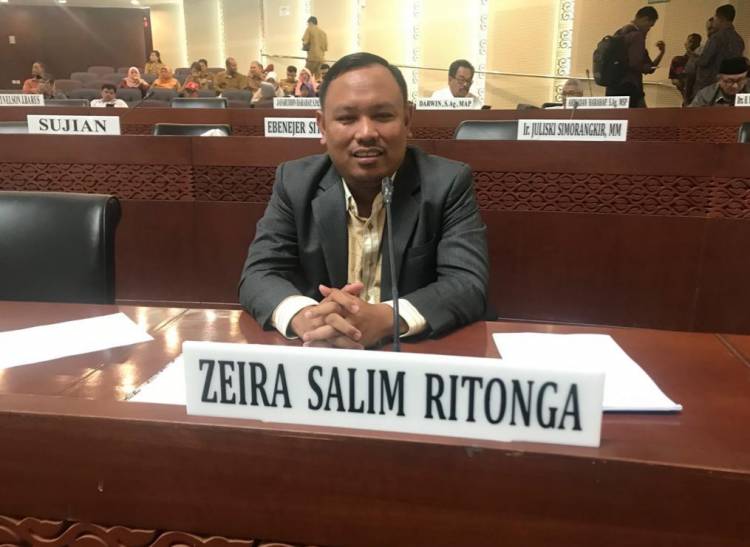 Zeira Salim Ritonga Desak Pemerintah Ambil Alih Areal PT. Sri Perlak