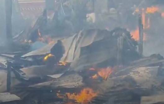 4 Rumah di Belawan Hangus Terbakar Karena Paulina Putuskan Cinta