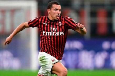 Kisah Gelandang AC Milin Disia-siakan Arsenal