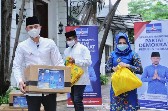 Lagi, AHY Lepas 2000 Paket Sembako ke Sukabumi