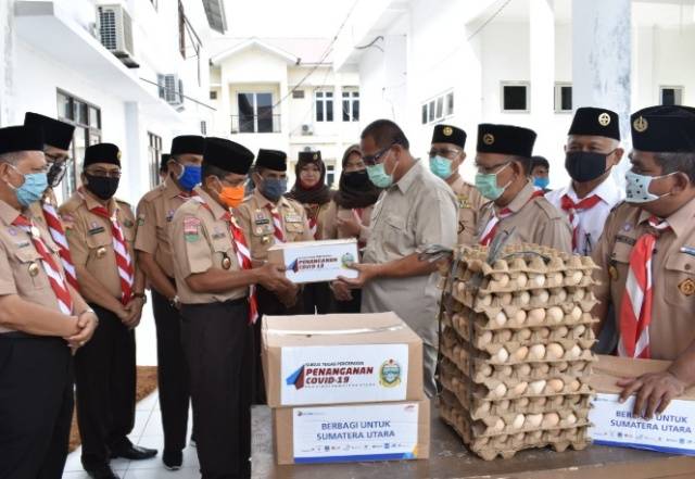 Gubsu Bantu 1.000 Paket Sembako 5.000 Butir Telur ke Pembina & Pelatih Pramuka