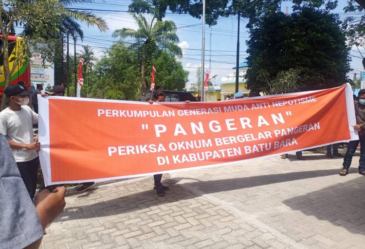 Gerbrak Demo Minta Penegak Hukum Periksa "Pangeran OK FZ Batubara"