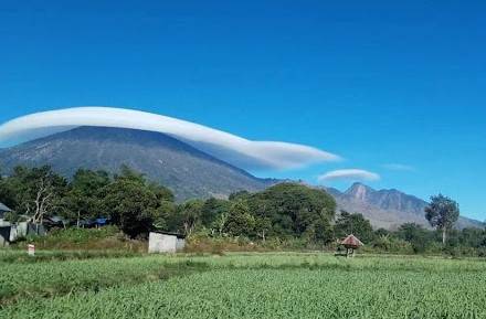 KLHK Setujui Jalur Pendakian Gunung Rinjani Dibuka Kembali