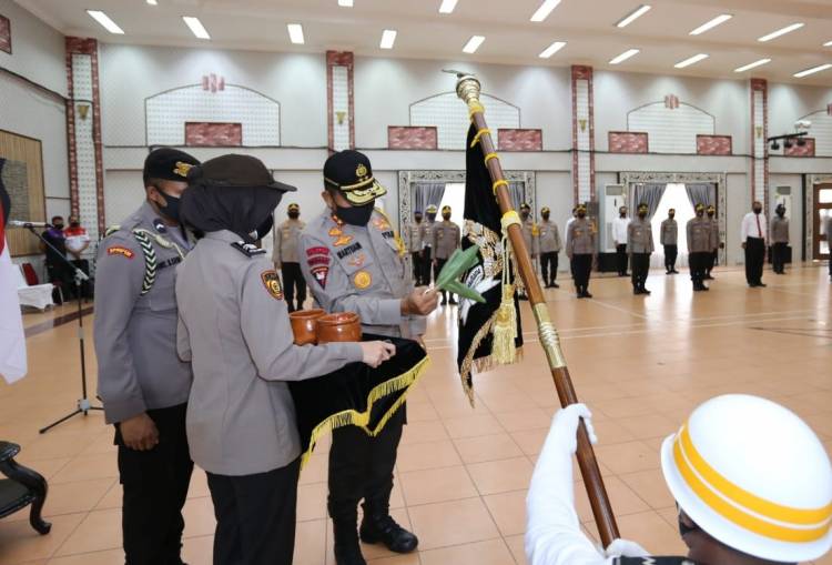  Polda Sumut Laksanakan Pesucian Pataka Sambut Hari Bhayangkara ke 74