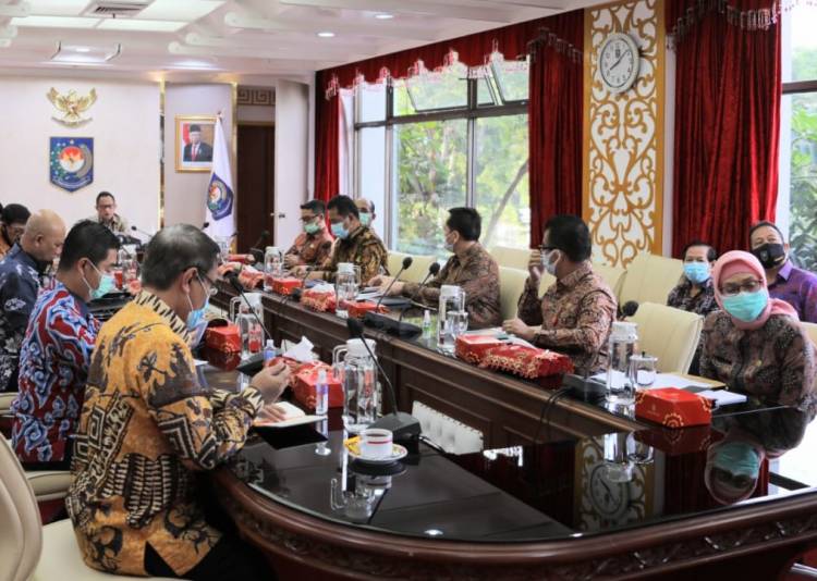 Pilkada Serentak: KPU dan Bawaslu Minta Tambahan Rp 5 Triliun, DKPP Minta Dikurangi