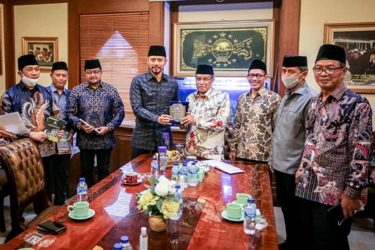 AHY Apresiasi Banyak Muslimat NU Daftar Anggota Partai Demokrat
