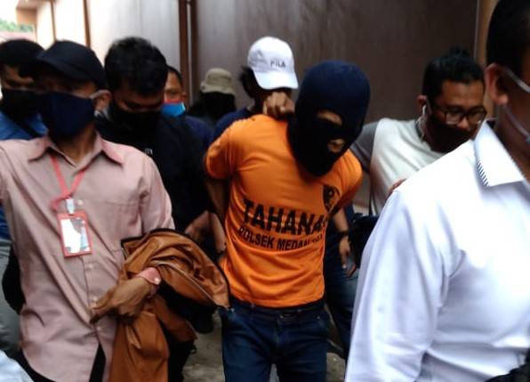 17 Adegan: Terungkap Ayah Tiri Pembunuh 2 Bocah Abang Adik Positif Narkoba