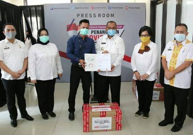 Perusahaan Hikvison Bantu Alkes Covid-19 ke Pemko Medan