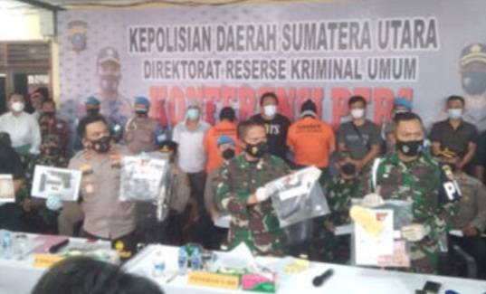 2 Pembunuh Wartawan, Pemilik dan Manajer Ferrari Bar & Resto di Siantar