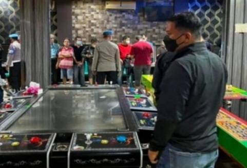 Forum Aktifis 98 Apresiasi Irjen Panca Pimpin Langsung Penggerbekan 2 Lokasi Judi di Medan