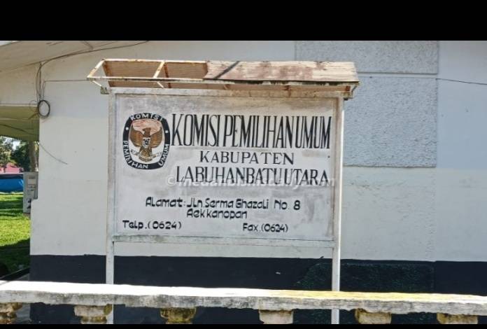 Jaksa Tipidsus Datangi KPUD Labura, Noprianto: Nunggu Kereta Api