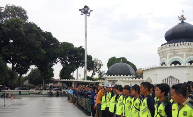 Sambut HUT ke 72, TNI AU Bakti Sosial di Masjid Raya Al-Mahsun Medan