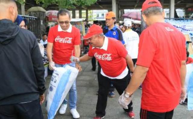 Aksi GIB: Husni Ajak Masyarakat Hidup Bersih Lewat Kegiatan Sosial