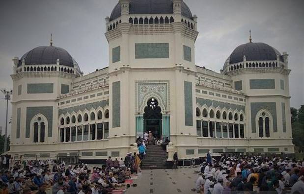 Titik Kumpul Masjid Raya, Ribuan Massa di Medan Tolak RUU HIP