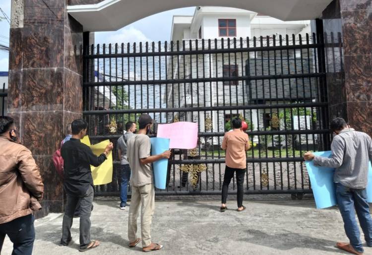 AMSUB Laporkan Arsyad Lubis ke Kejati Sumut