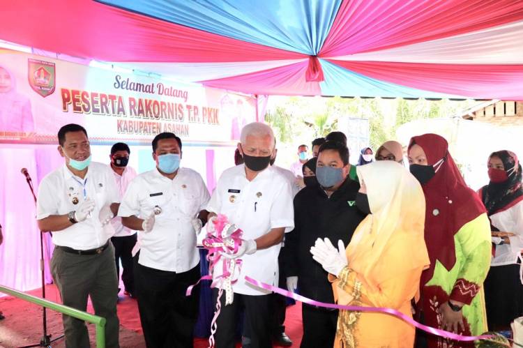 Resmikan Taman Bermain, Bupati Asahan: DD Waspada dan Irian Supermarket Jadi Inspirasi