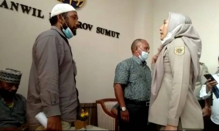 Pejuang Wakaf Ribut di Kantor BPN Sumut Gara-gara Makmur Wijaya