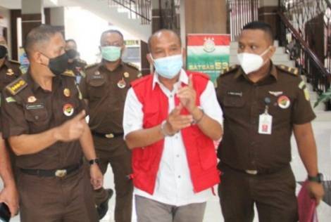 Kejatisu Titip Tersangka Mantan Pimpinan Bank Sumut KCP Galang di Polda Sumut