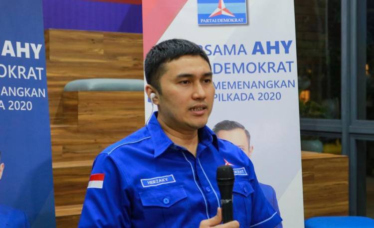 Wakil Menteri Jokowi Kerjanya Unggah Poster Hoax