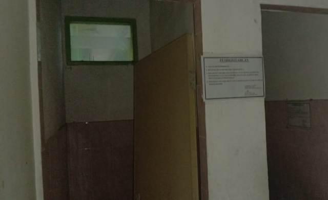 Anggaran Rp 32 Miliar, Pintu Toilet DPRD Sergai Jebol
