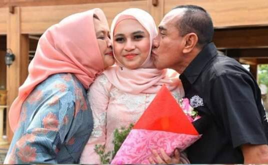 Pernikahan Putri Kedua Gubsu Terapkan Protokol Covid-19 di Rumah Dinas