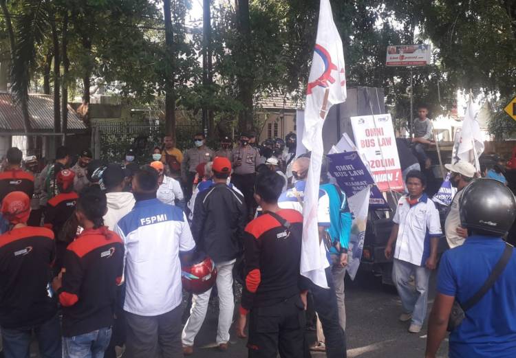 Wagirin Arman Janji Sampaikan Tuntutan Buruh ke Pemerintah Pusat